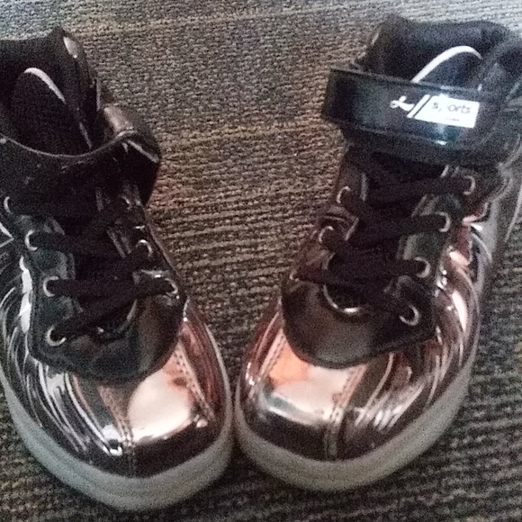 Im selling weelies - Picture 3 of 4